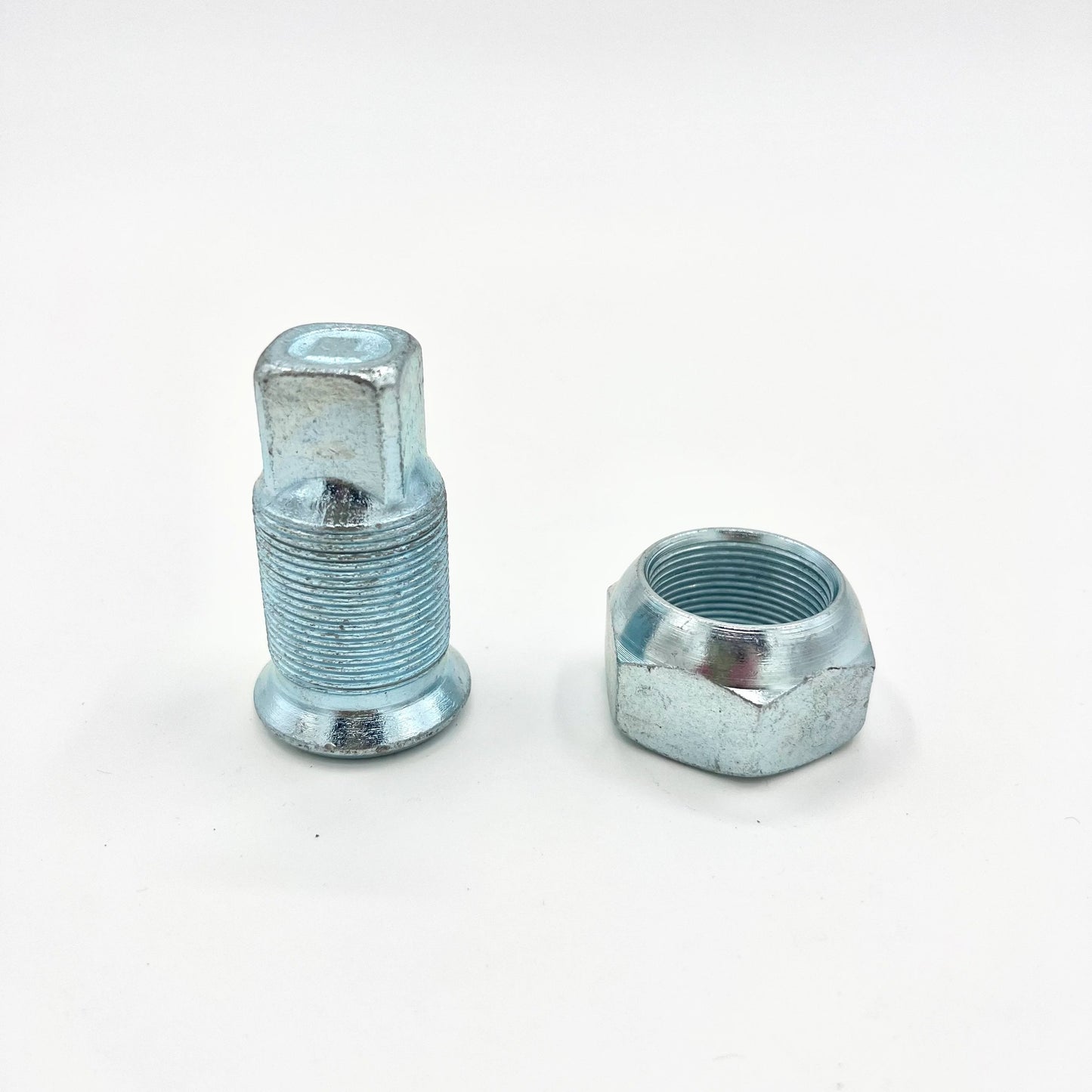12x Wheel Nut Set Rear 6 Right + 6 Left for ISUZU NPR NQR NPR - HD NRR 98 - 25 - GoTrucky