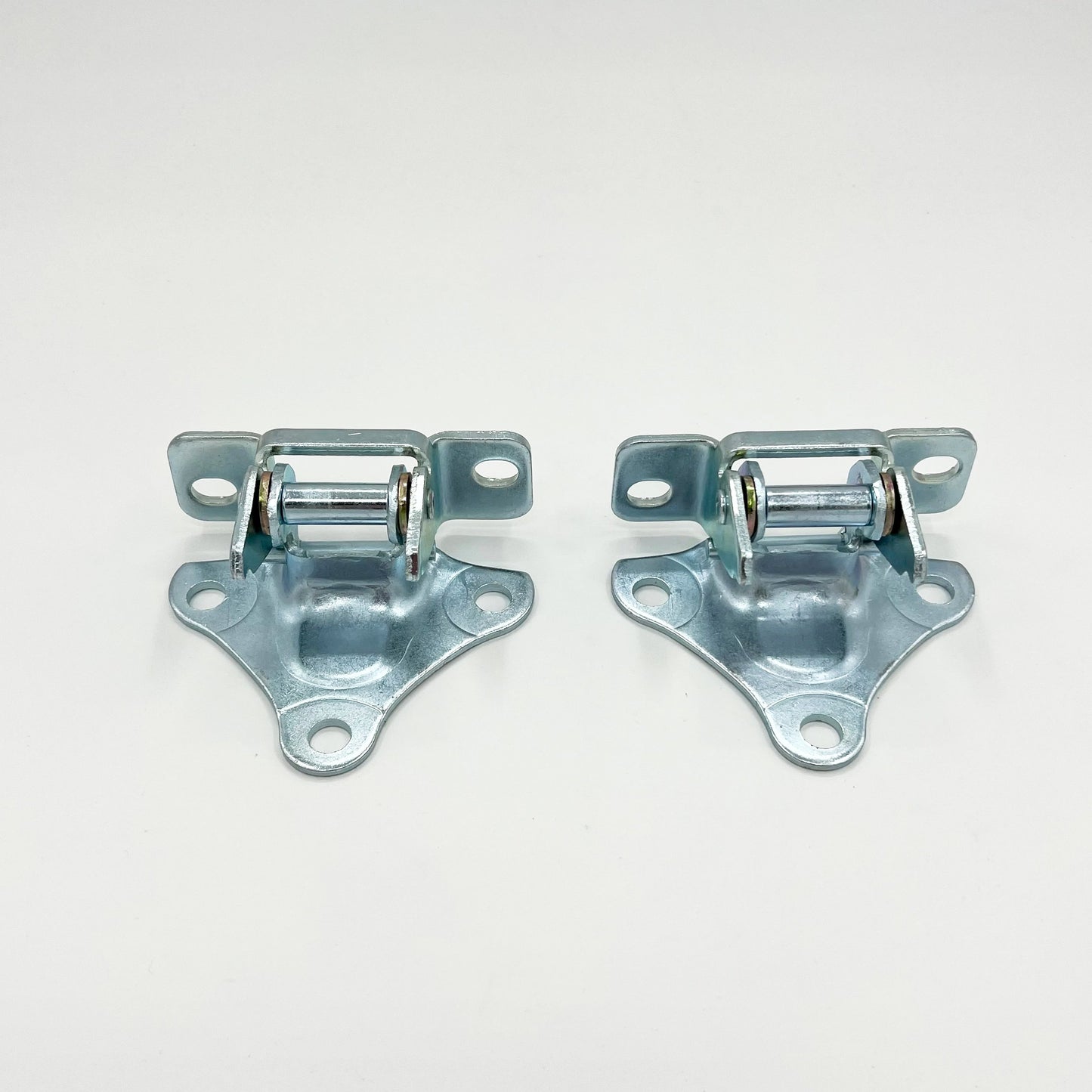 2x Front Door Hinge for ISUZU NRR NPR NQR NPR - HD 1994 - 2007 - GoTrucky