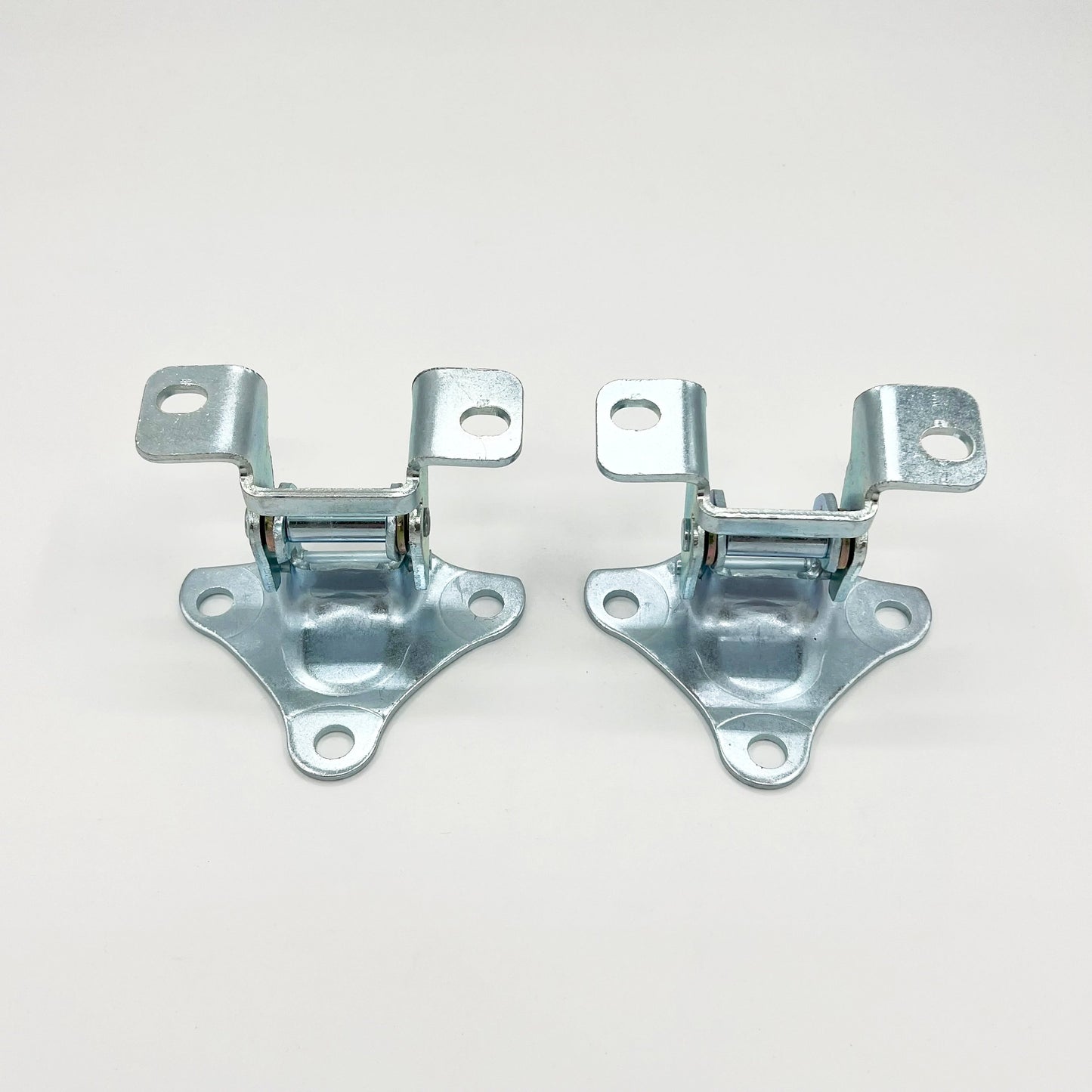 2x Front Door Hinge for ISUZU NRR NPR NQR NPR - HD 1994 - 2007 - GoTrucky