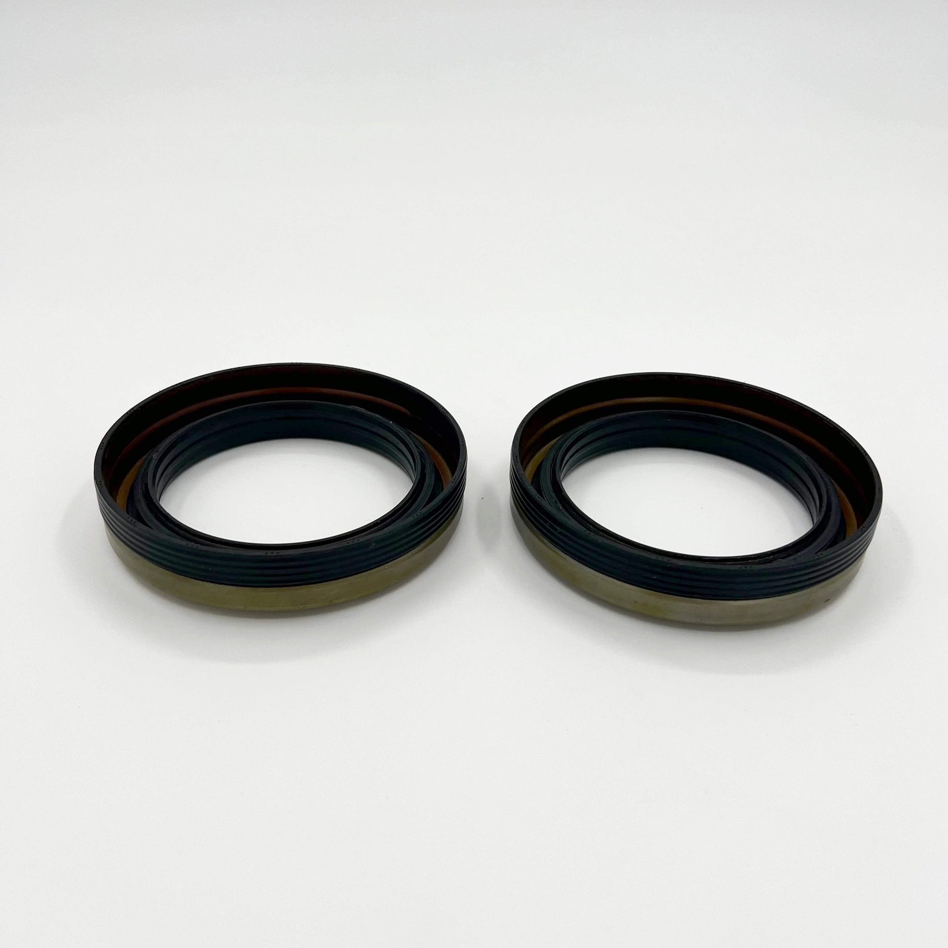 2x Oil Seal Rear Wheel Inner For Isuzu NQR NPR - HD NPR 4HK1 5.2L 4HE1 4.8L 4JJ1 - GoTrucky