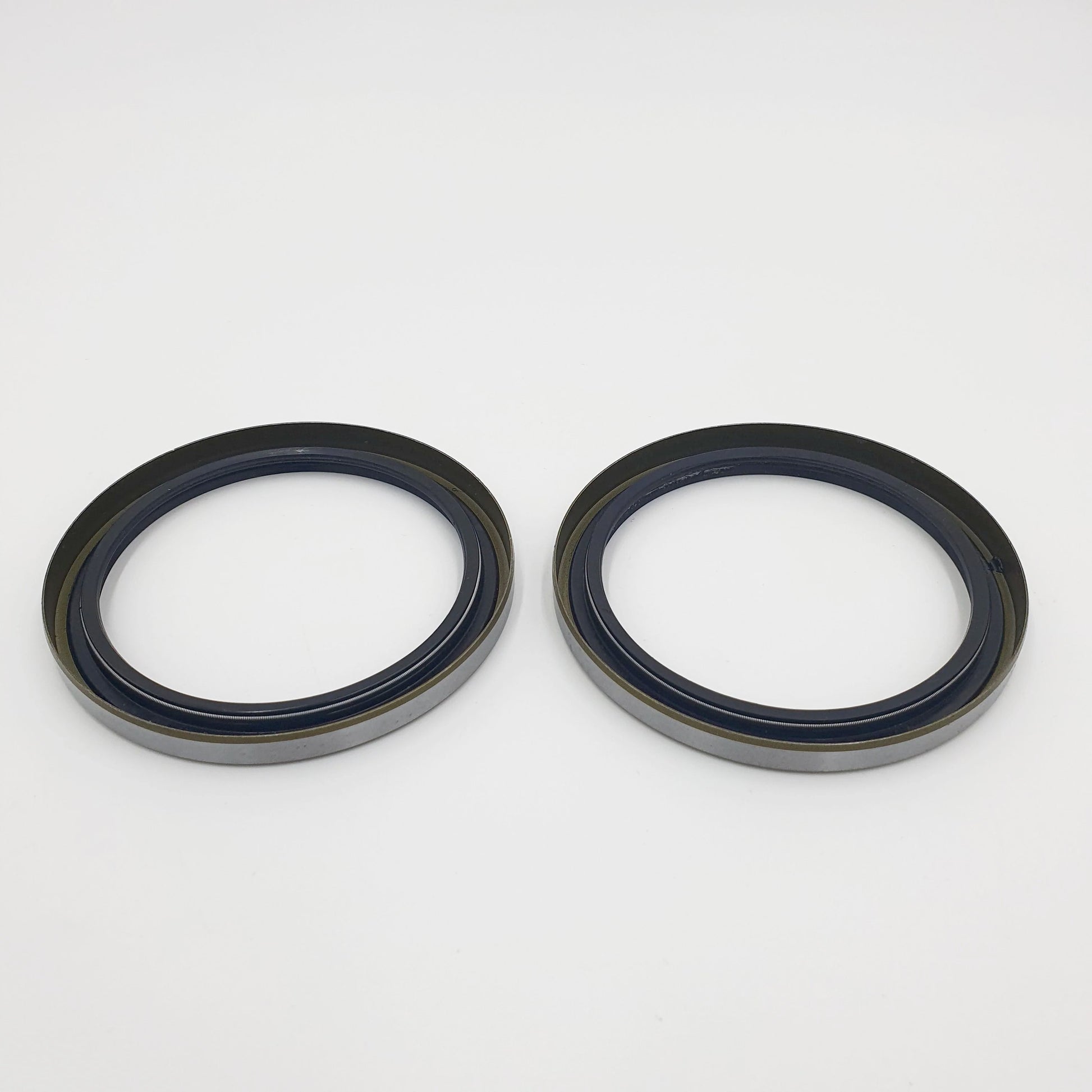2x Wheel Oil Seal Front for ISUZU NPR NQR NPR - HD NRR 94 - 24 - GoTrucky