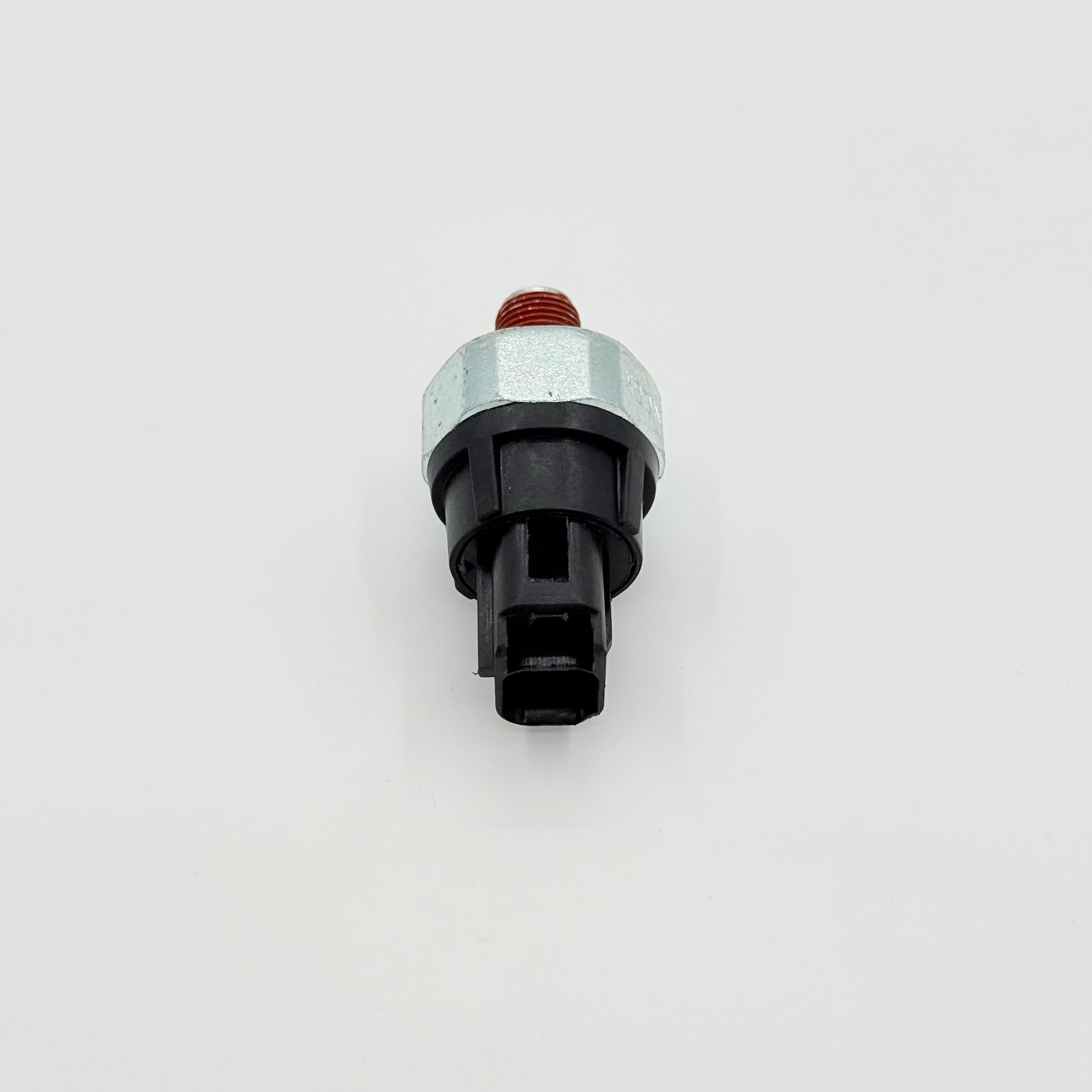 Oil Presure Switch for ISUZU NPR NPR-HD NQR NRR 4JJ1 3.0L 4HK1 5.2L 4HE1 4.8L 1998-2024 OEM