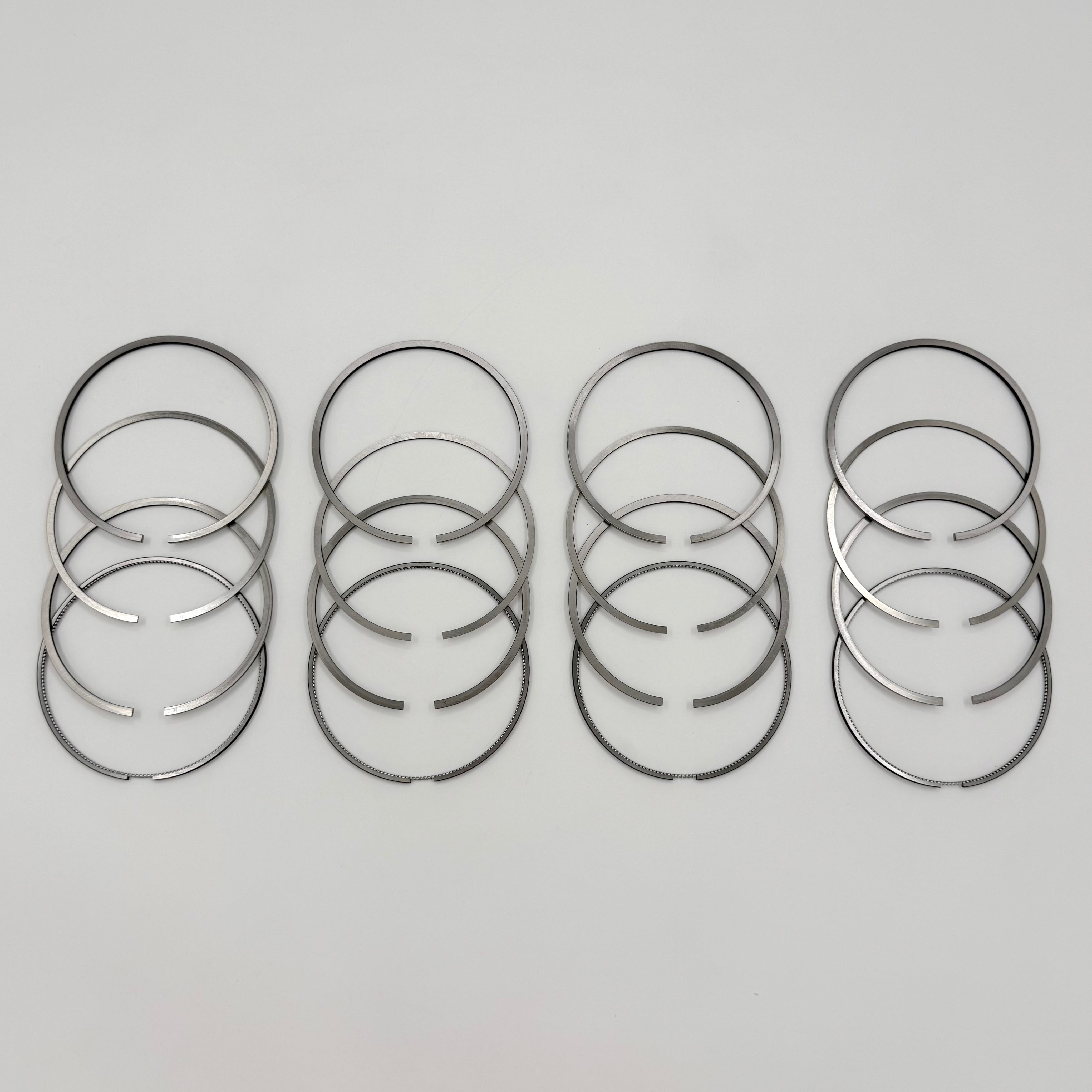 Piston Ring Set For Isuzu NPR NPR-HD NQR 4HE1 4.8L 1998-2004