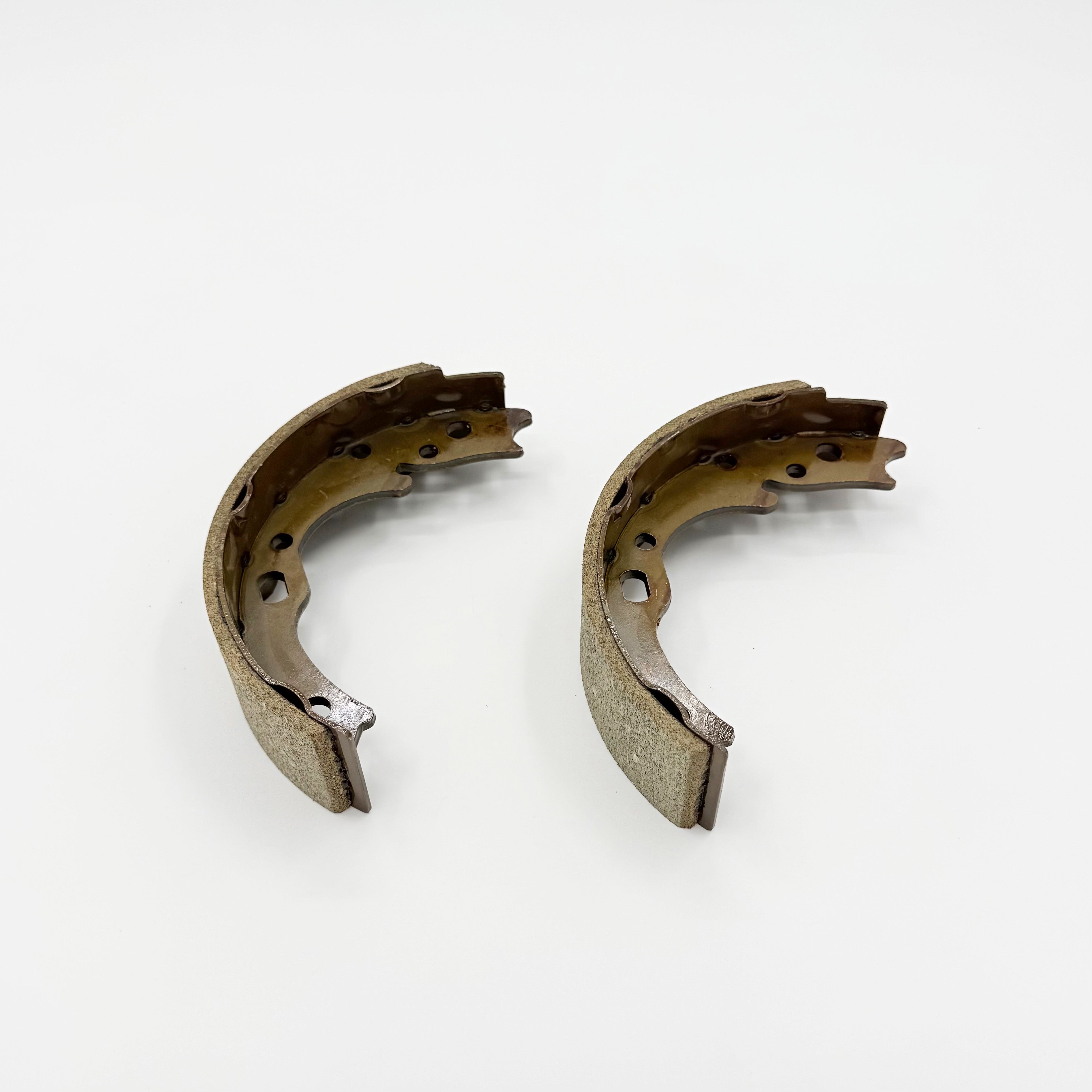 Brake Shoe Set Parking For Isuzu NPR-HD NQR NRR NPR 4HE1 4.8L M/T MXA5 MSA5 A/T 1994-2004 4JJ1 3.0L 2011-2019