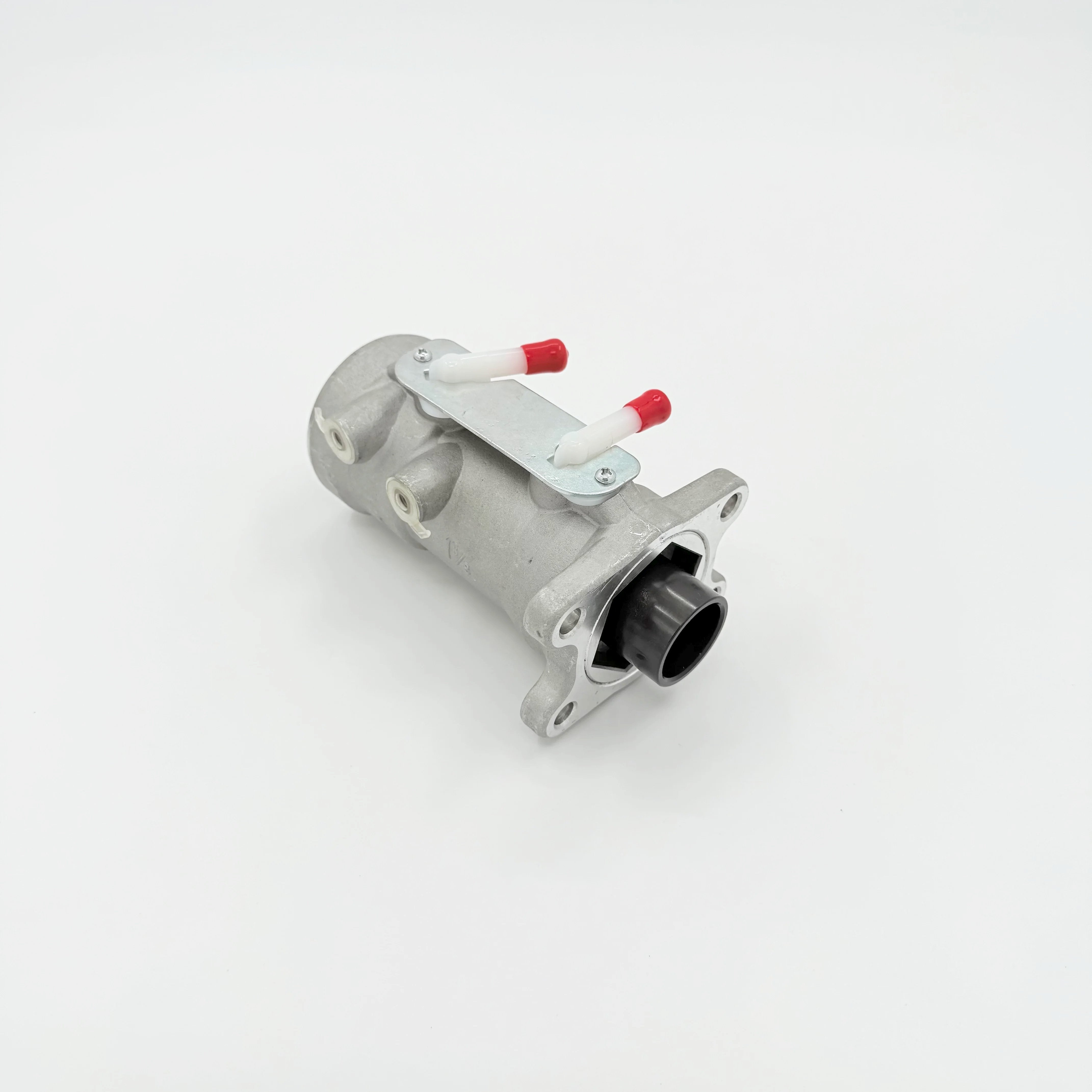 Brake Master Cylinder NPR - HD NQR NPR NRR 4JJ1 3,0L 4HK1 5.2L 1/3 - 8 2008 - 2021 - GoTrucky
