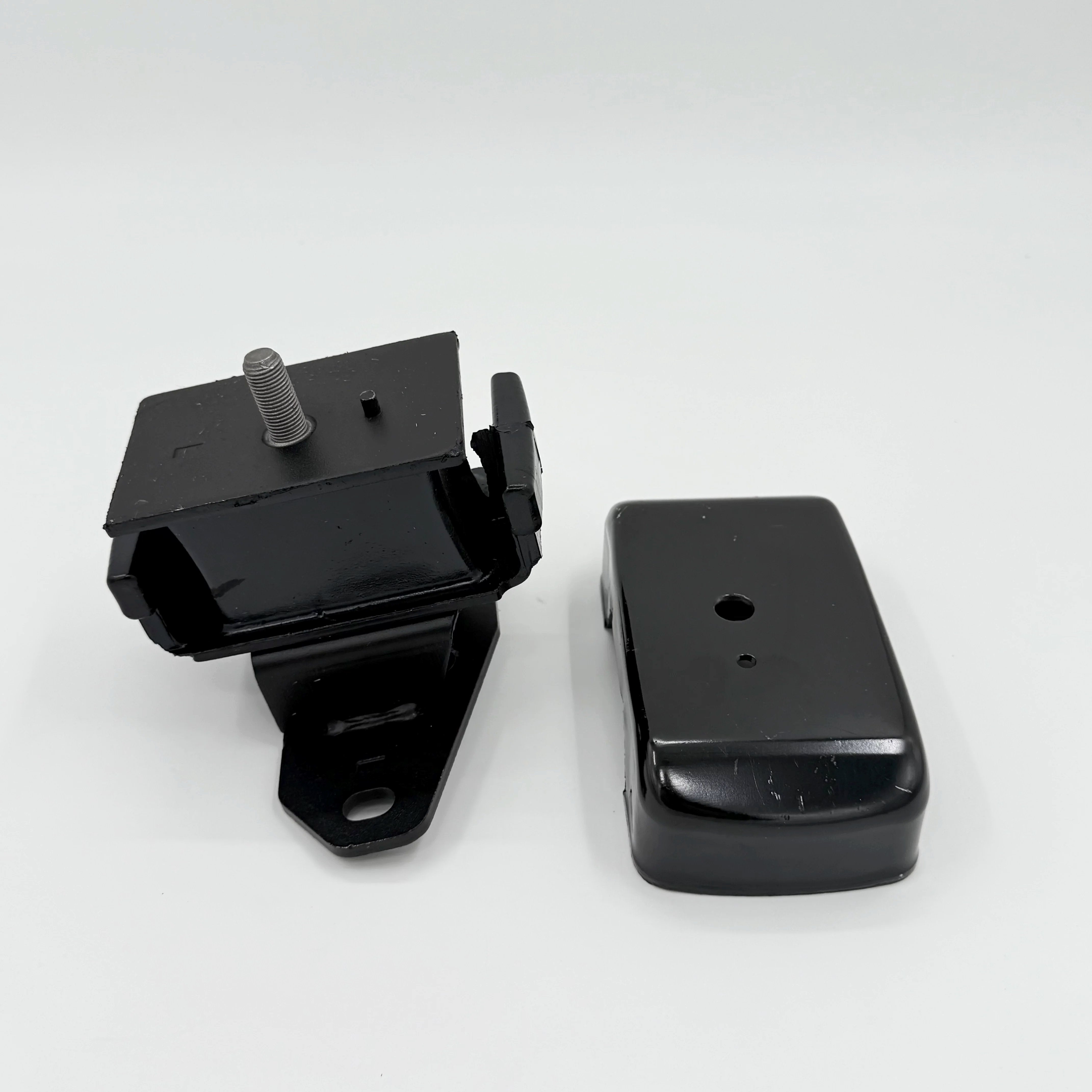 Engine Mount Left + Right For Isuzu NPR NPR - HD NQR NRR 4HE1 4.8L 4HK1 5.2L 98 - 07 - GoTrucky