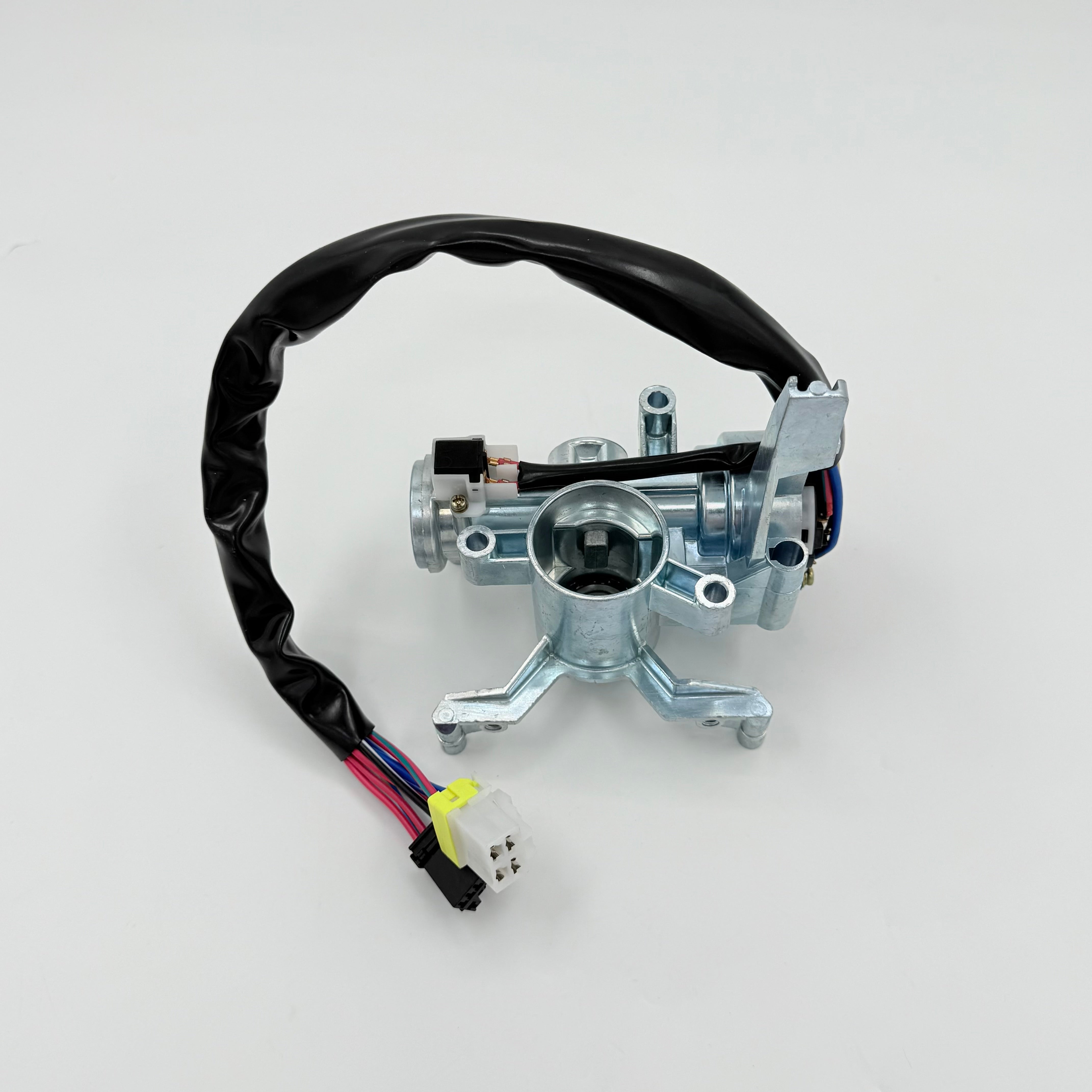 Ignition Switch Steering Lock Assembly For Isuzu NPR NQR NRR 4HK1 5.2L 4HE1 4.8L 95 - 07 - GoTrucky