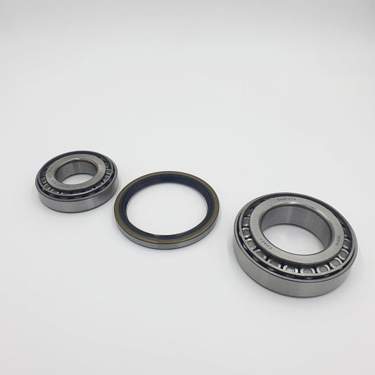 Repair Kit Front Wheel Hub Bearing 2x + Oil Seal for ISUZU NRR NQR NPR - HD 95 - 24 - GoTrucky