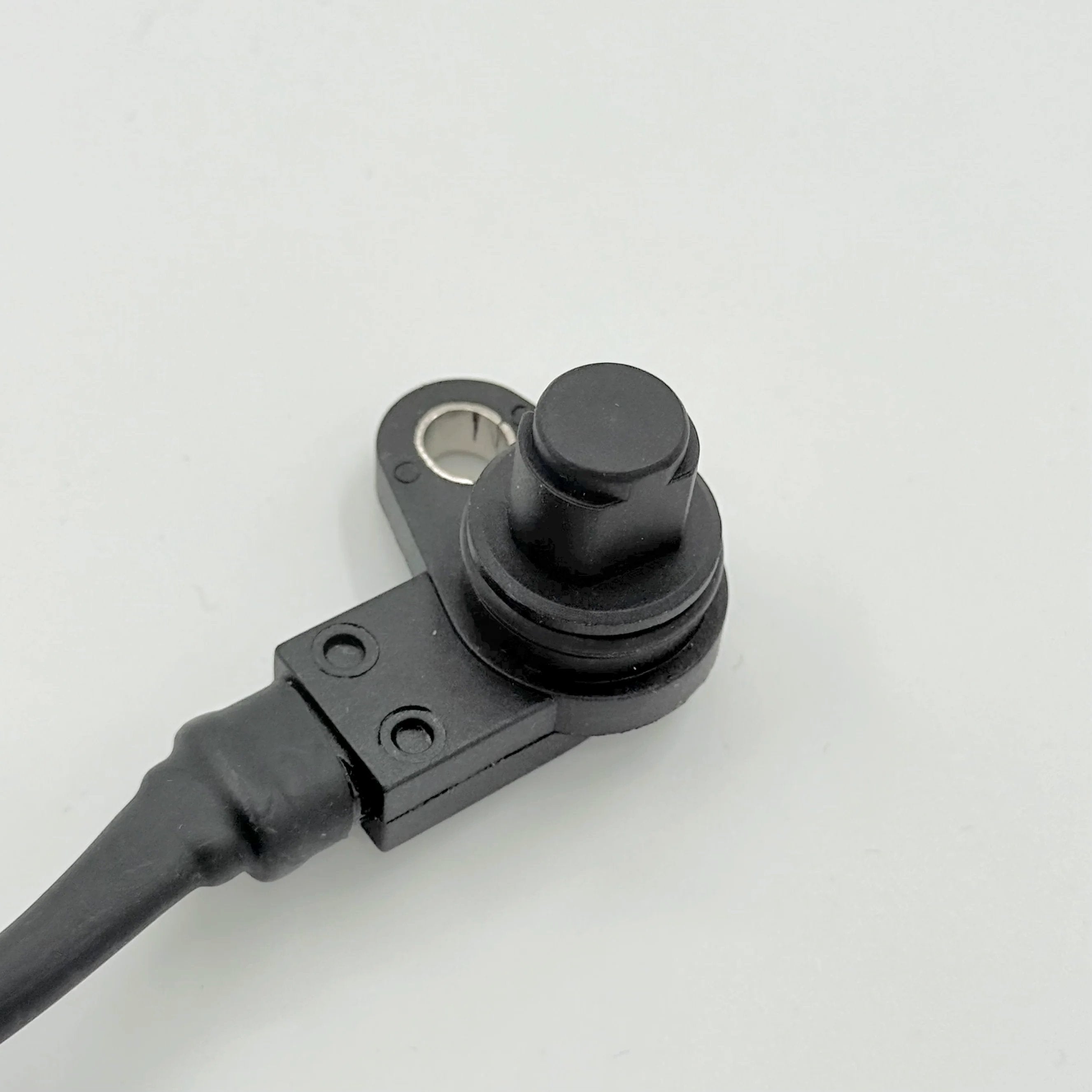 Sensor Camshaft Angle For ISUZU NPR NPR - HD NQR NRR 4HK1 5.2L 6HK1 7.8L 04 - 08 - GoTrucky