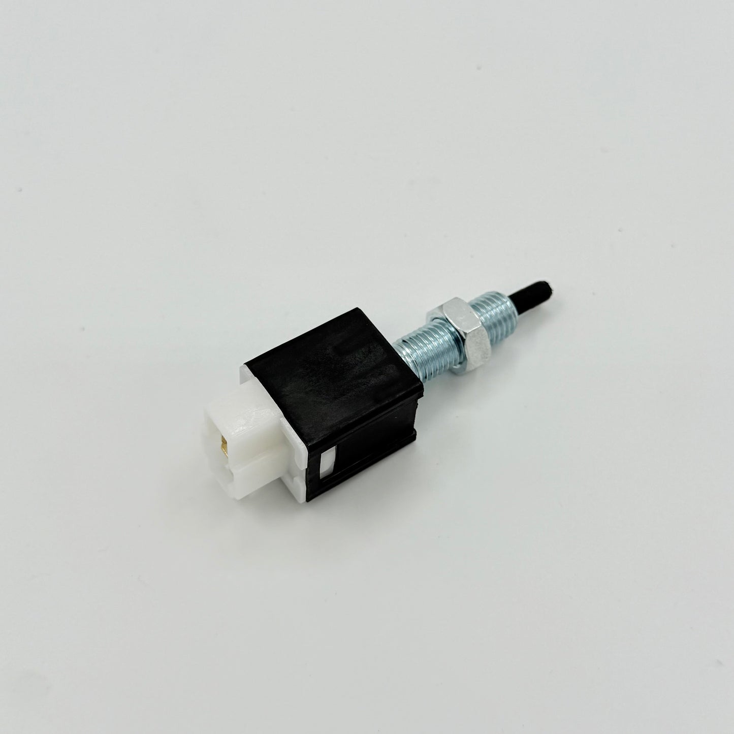 Switch Clutch Pedal For ISUZU NPR NPR - HD NRR NQR 4HE1 4.8L 4HK1 5.2L 94 - 13 - GoTrucky