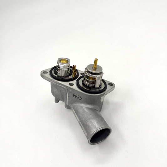 Thermostat 85℃ and 82℃ + Housing for ISUZU NRR NPR NPR - HD NQR 4HE1 4.8L 98 - 04 - GoTrucky