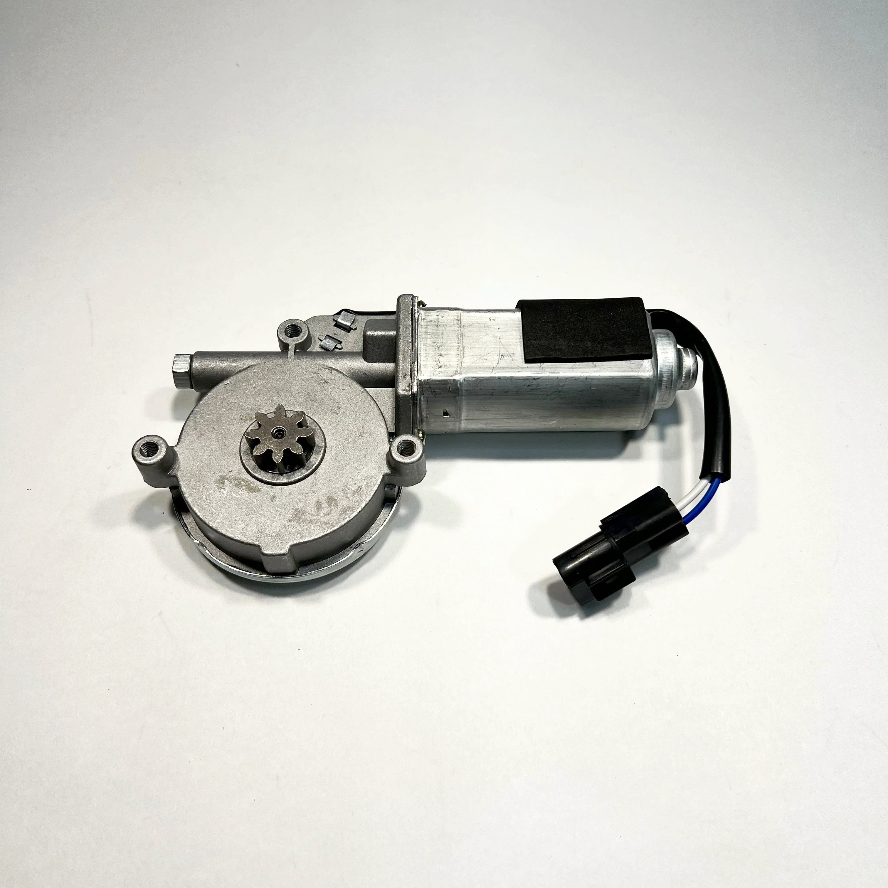 2x Power Window Motor Regulator Left Right NPR NQR NPR - HD NRR 00 - 07 - GoTrucky