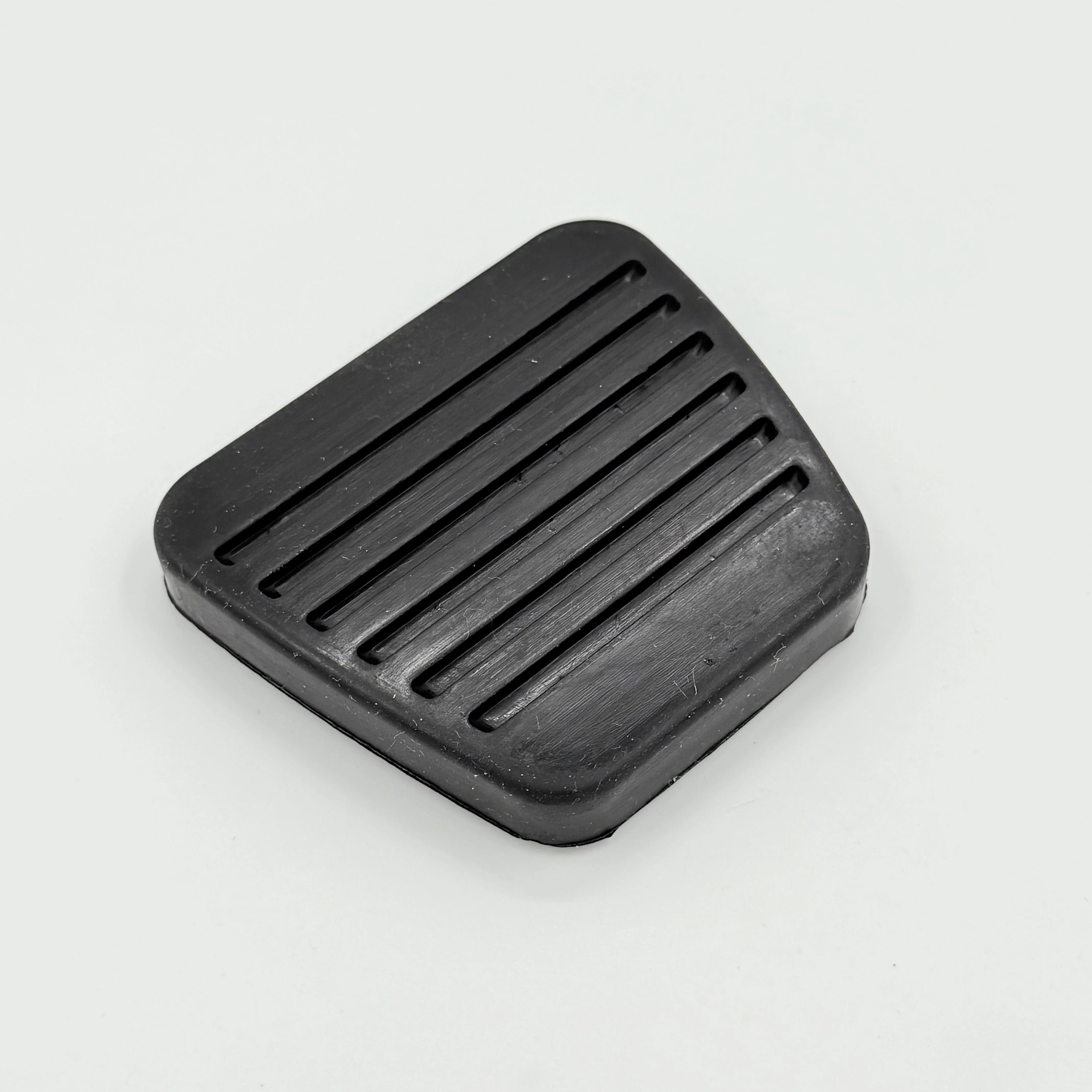 2x Rubber Pad Cover Brake Clutch Pedal for ISUZU NRR NPR NPR - HD NQR 95 - 25 - GoTrucky