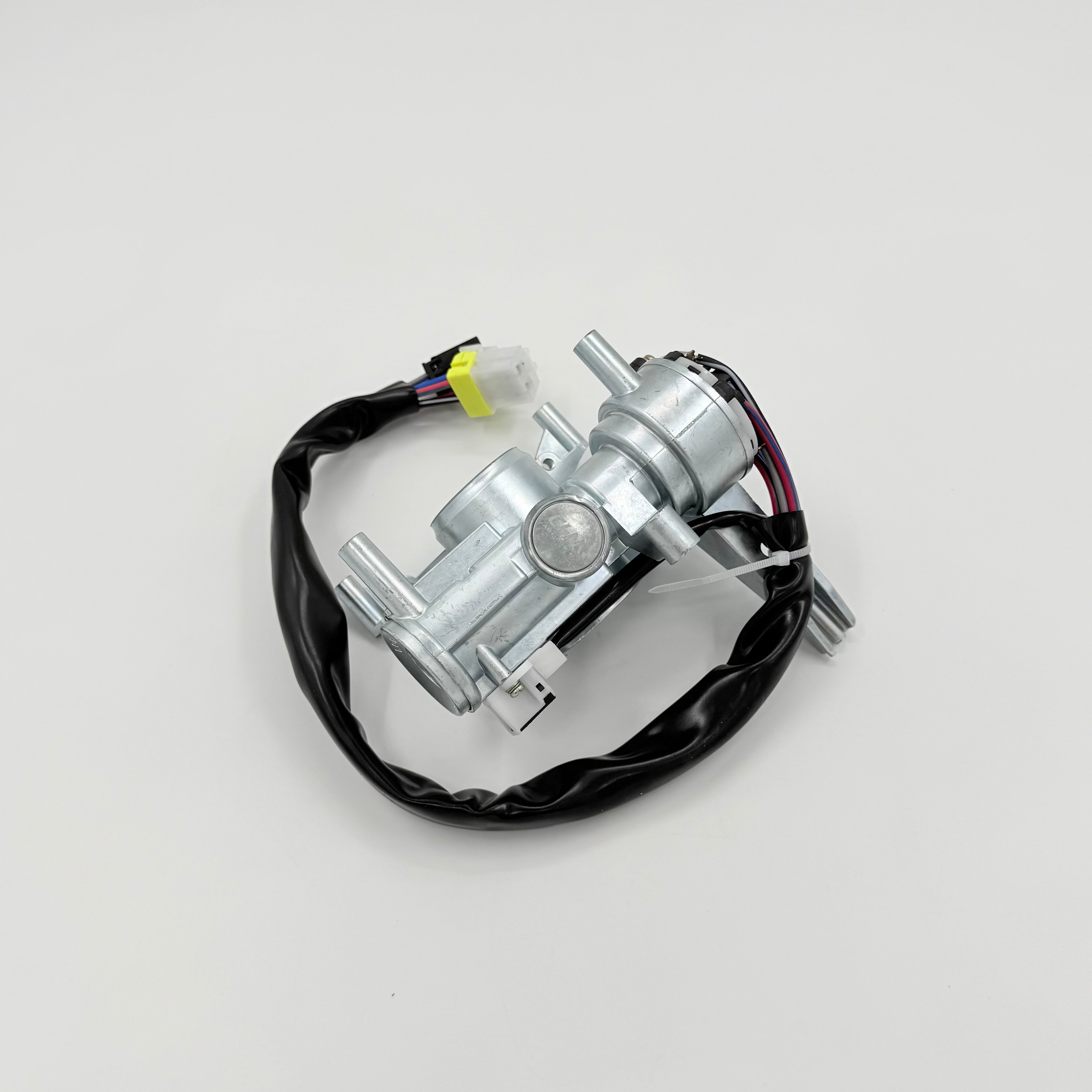 Ignition Switch + Door Lock Cylinder SET For Isuzu NPR NQR NRR 4HK1 5.2L 4HE1 4.8L 1995-2007