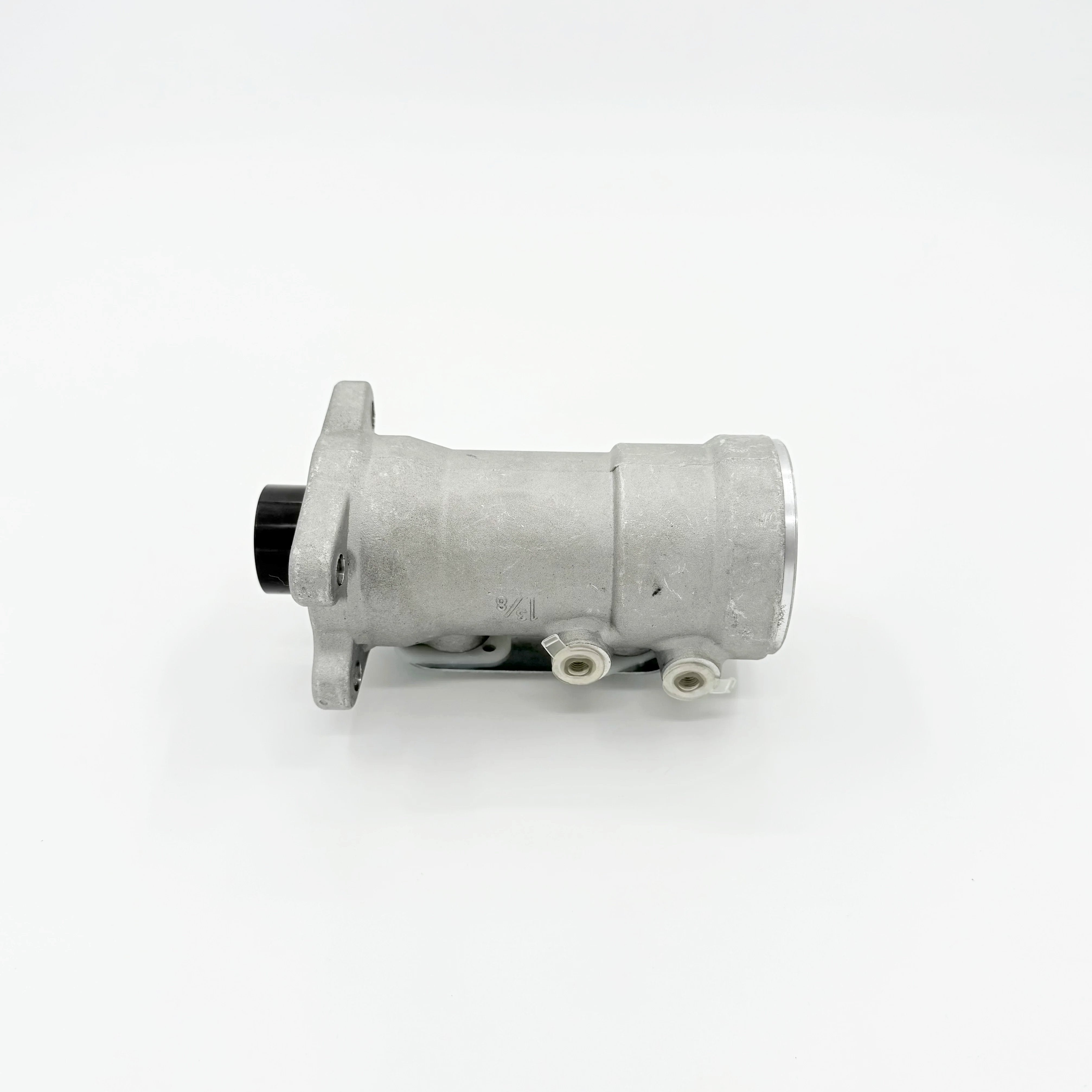 Brake Master Cylinder NPR - HD NQR NPR NRR 4JJ1 3,0L 4HK1 5.2L 1/3 - 8 2008 - 2021 - GoTrucky