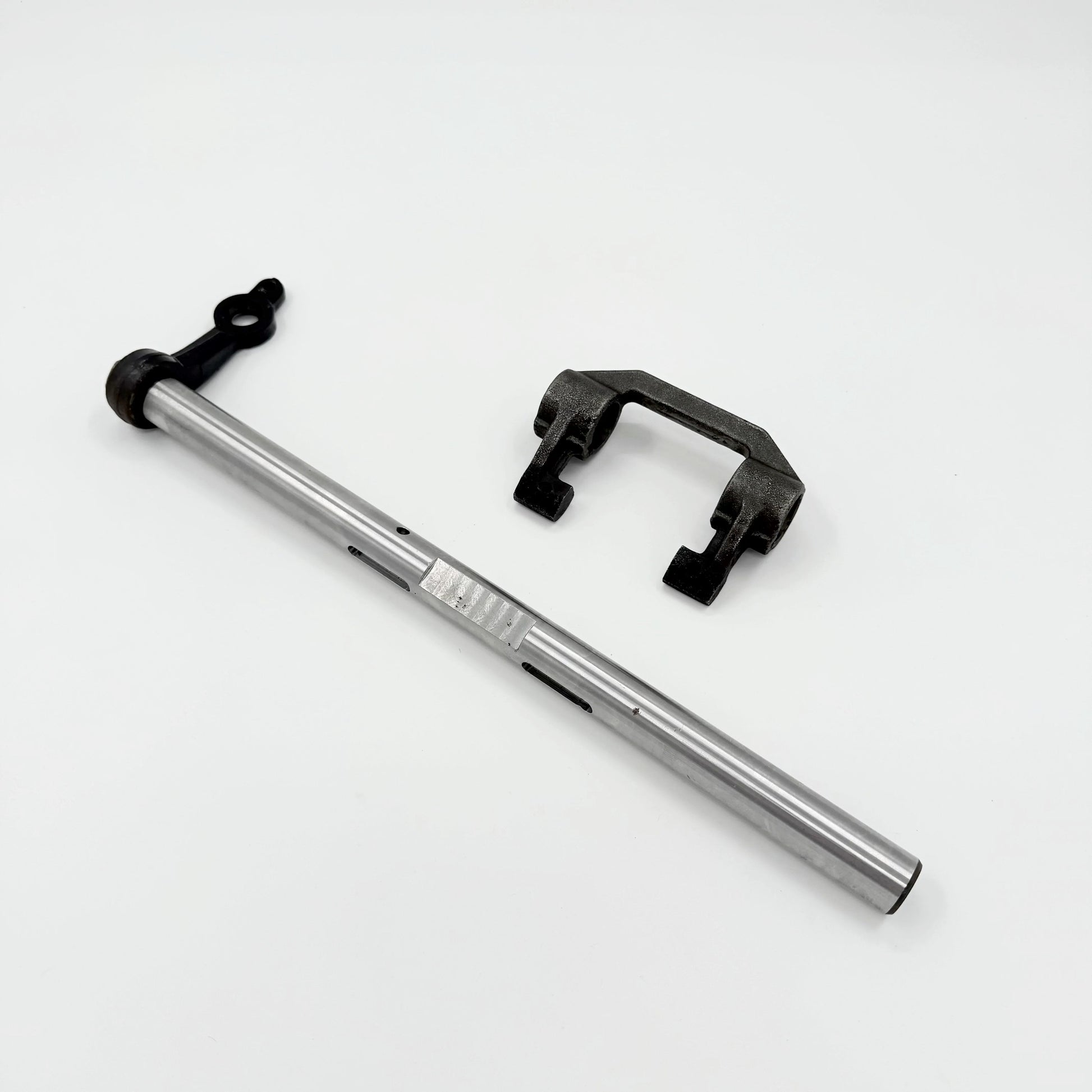 Clutch Shaft + Fork Shift + 2 Bearing + 2x Seal For ISUZU NRR NQR NPR NPR - HD MZZ6 4HE1 4.8L 4HK1 5.2L 02 - 13 - GoTrucky