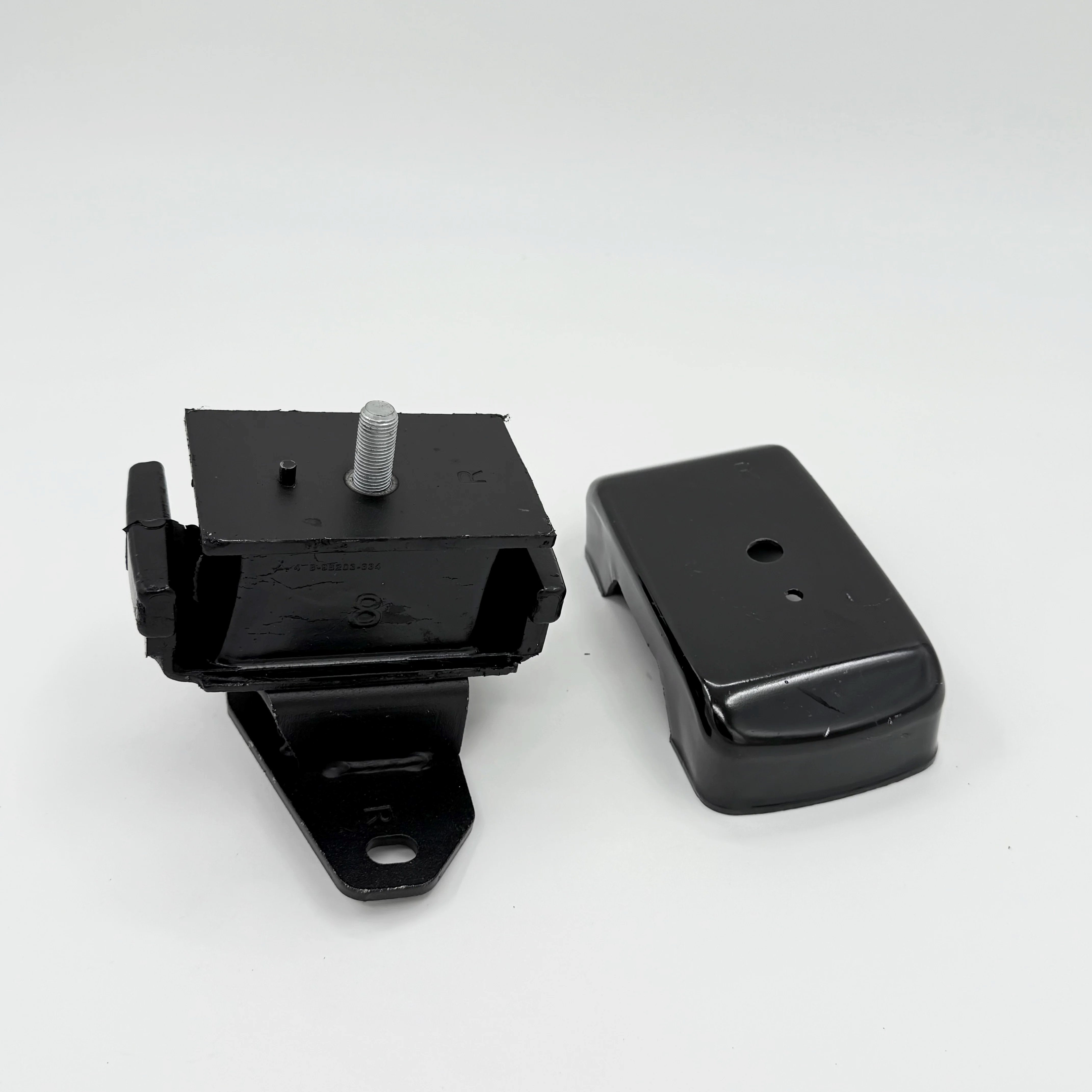 Engine Mount Front Right For Isuzu NPR NPR - HD NQR NRR 4HE1 4.8L 4HK1 5.2L 98 - 07 - GoTrucky