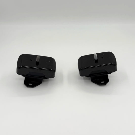 Engine Mount Left + Right For Isuzu NPR NPR - HD NQR NRR 4HE1 4.8L 4HK1 5.2L 98 - 07 - GoTrucky