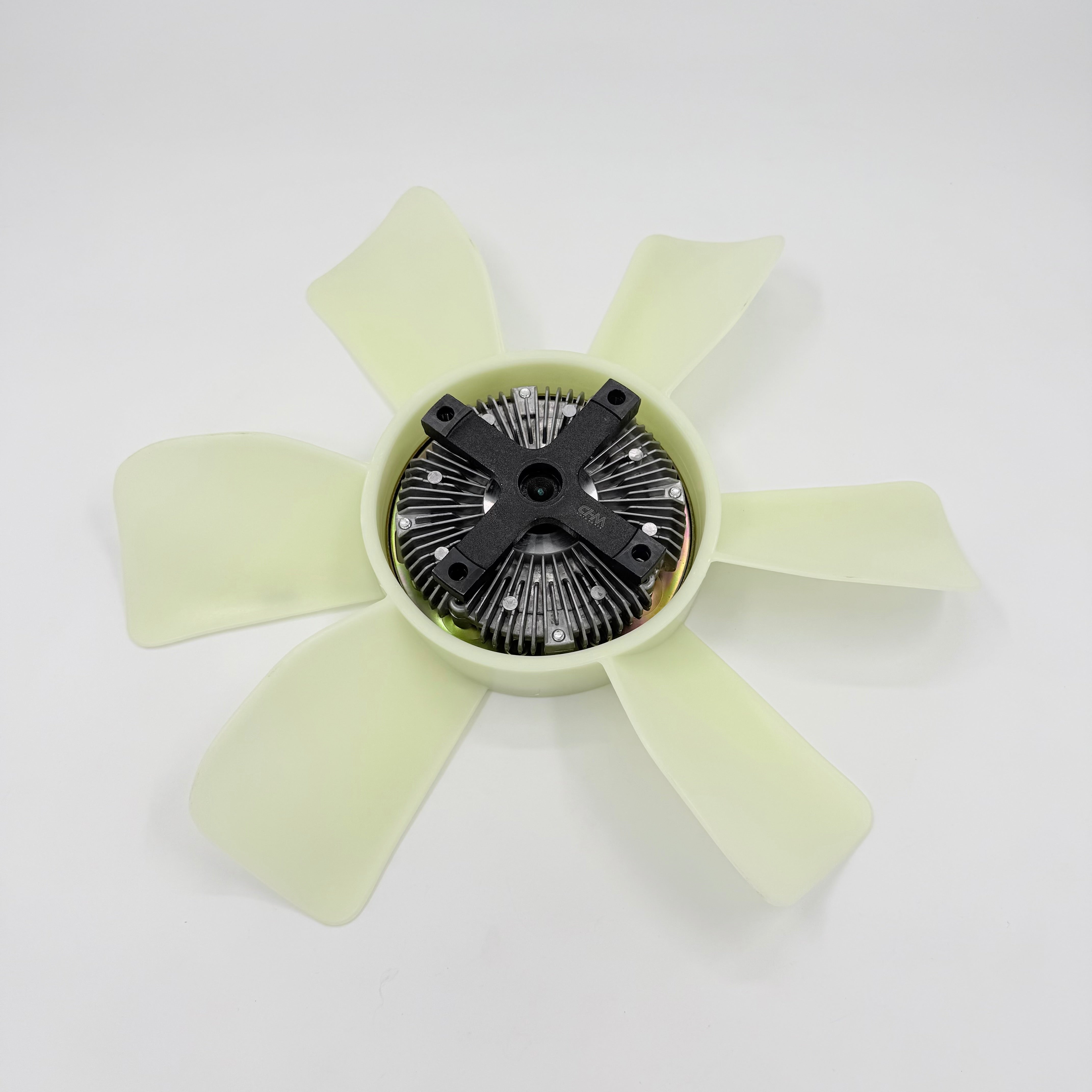 Fan Clutch + Fan Blade For ISUZU NPR NPR-HD NQR 4HE1 4.8L 98-04 - GoTrucky