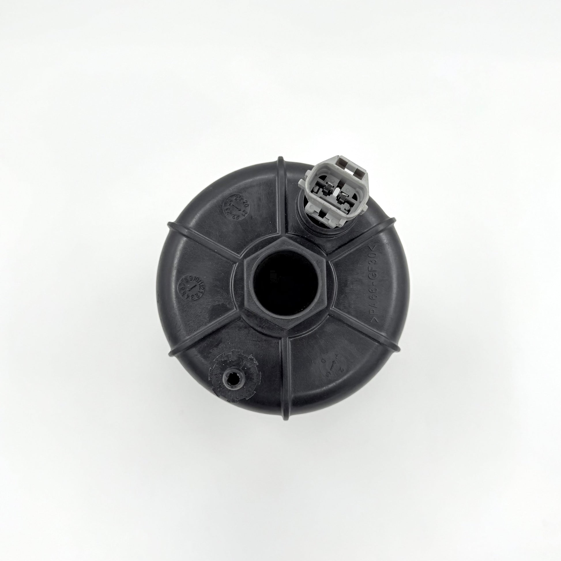 Fuel Filter Assembly Housing For ISUZU NRR NPR NPR - HD NQR 4HK1 5.2L 07 - 10 OEM - GoTrucky