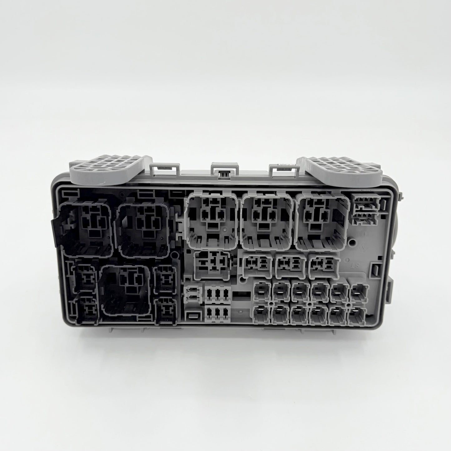 Fuse Relay Box +Bottom Cover For ISUZU NPR NQR NRR NPR - HD 4HK1 5.2L 08 - 24 OEM - GoTrucky