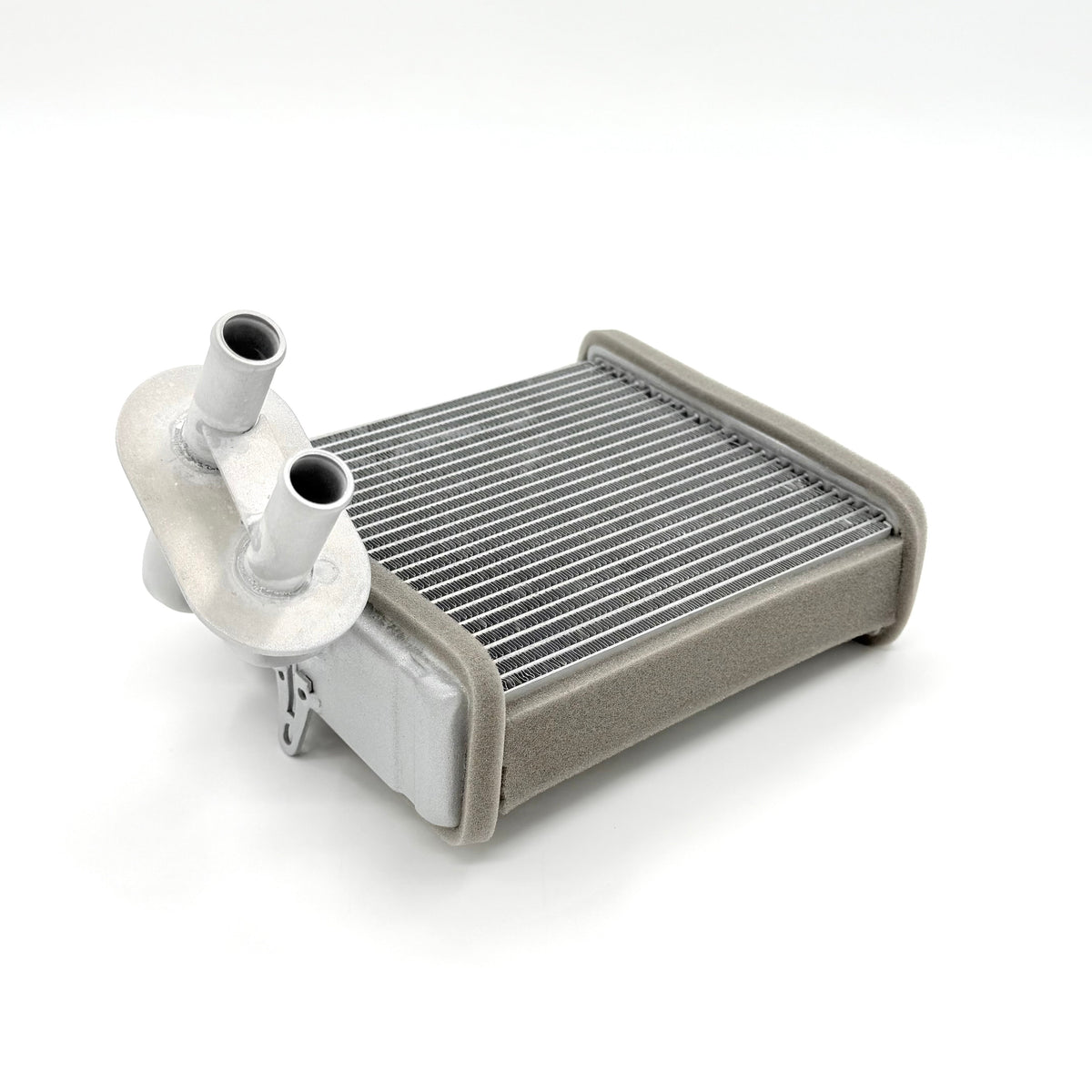 Heavy-Duty Reinforced Heater Core for ISUZU NRR NPR NPR-HD NQR 4HE1 4.8L 4HK1 5.2L 1994-2007 - GoTrucky