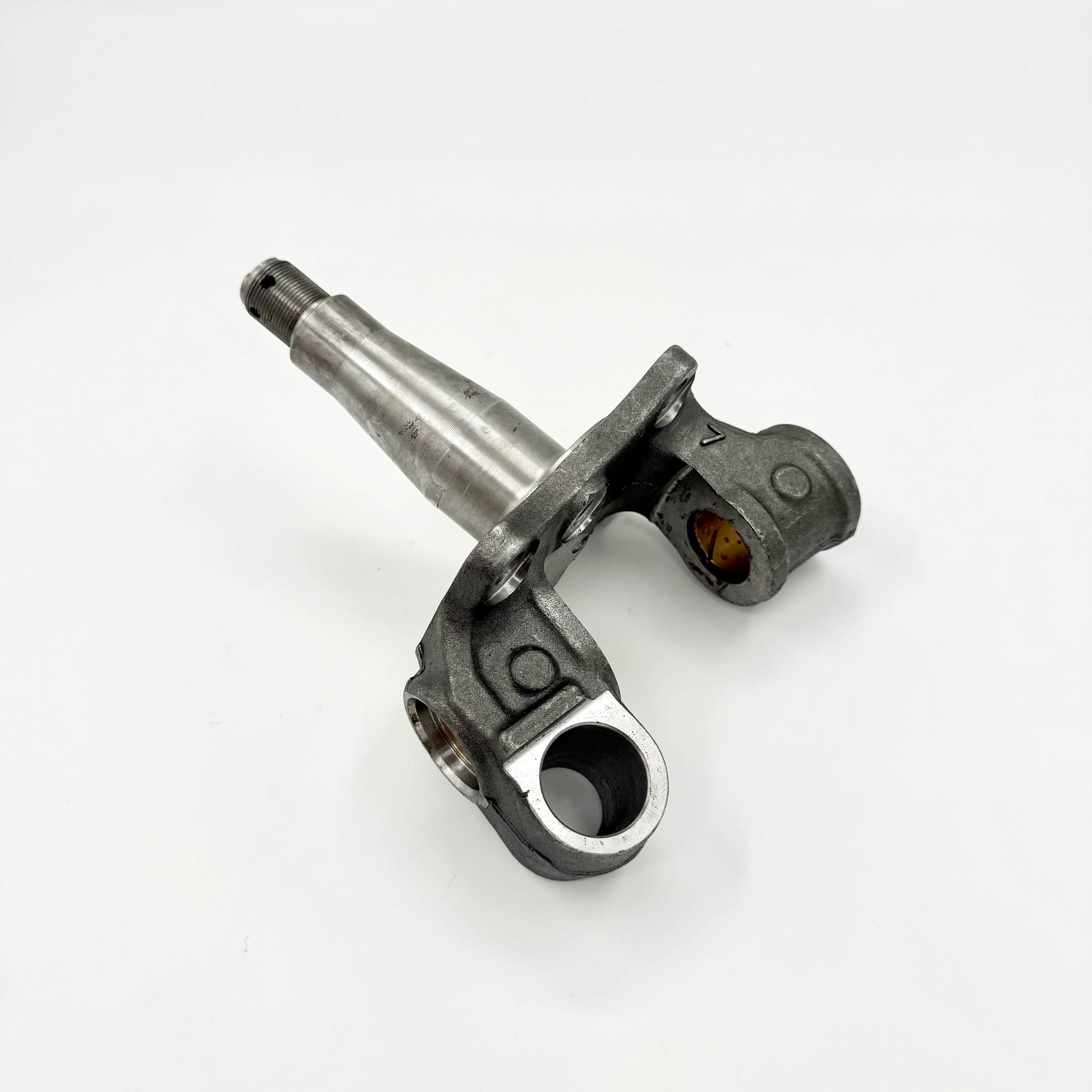 Knuckle Front Axle Left Driver Side For Isuzu NRR NQR NPR NPR - HD 4HE1 4HK1 99 - 25 - GoTrucky