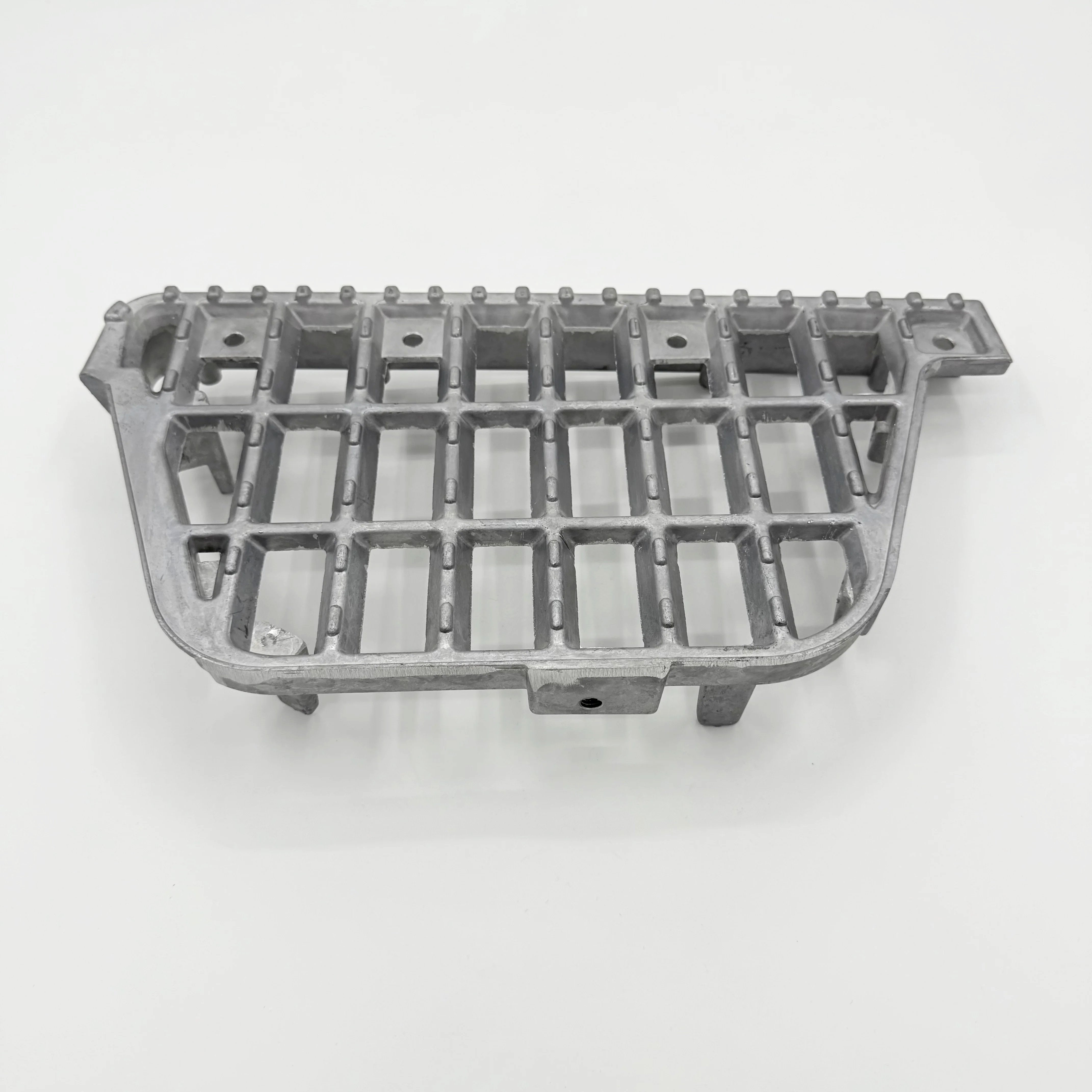 Step Plate Left Driver Side For ISUZU NRR NPR NQR NPR - HD 96 - 04 - GoTrucky