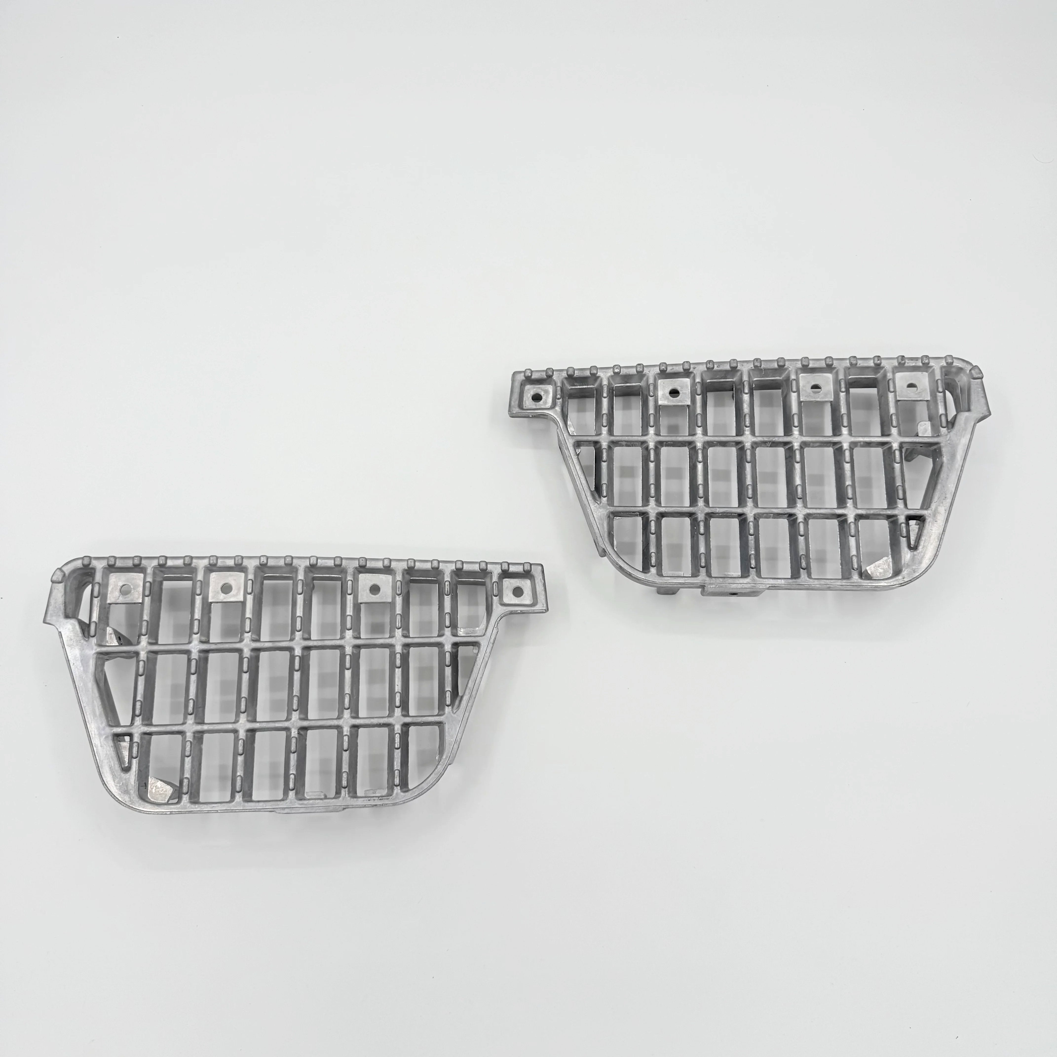 Step Plate Set Right + Left For ISUZU NRR NPR NQR NPR - HD 96 - 04 - GoTrucky