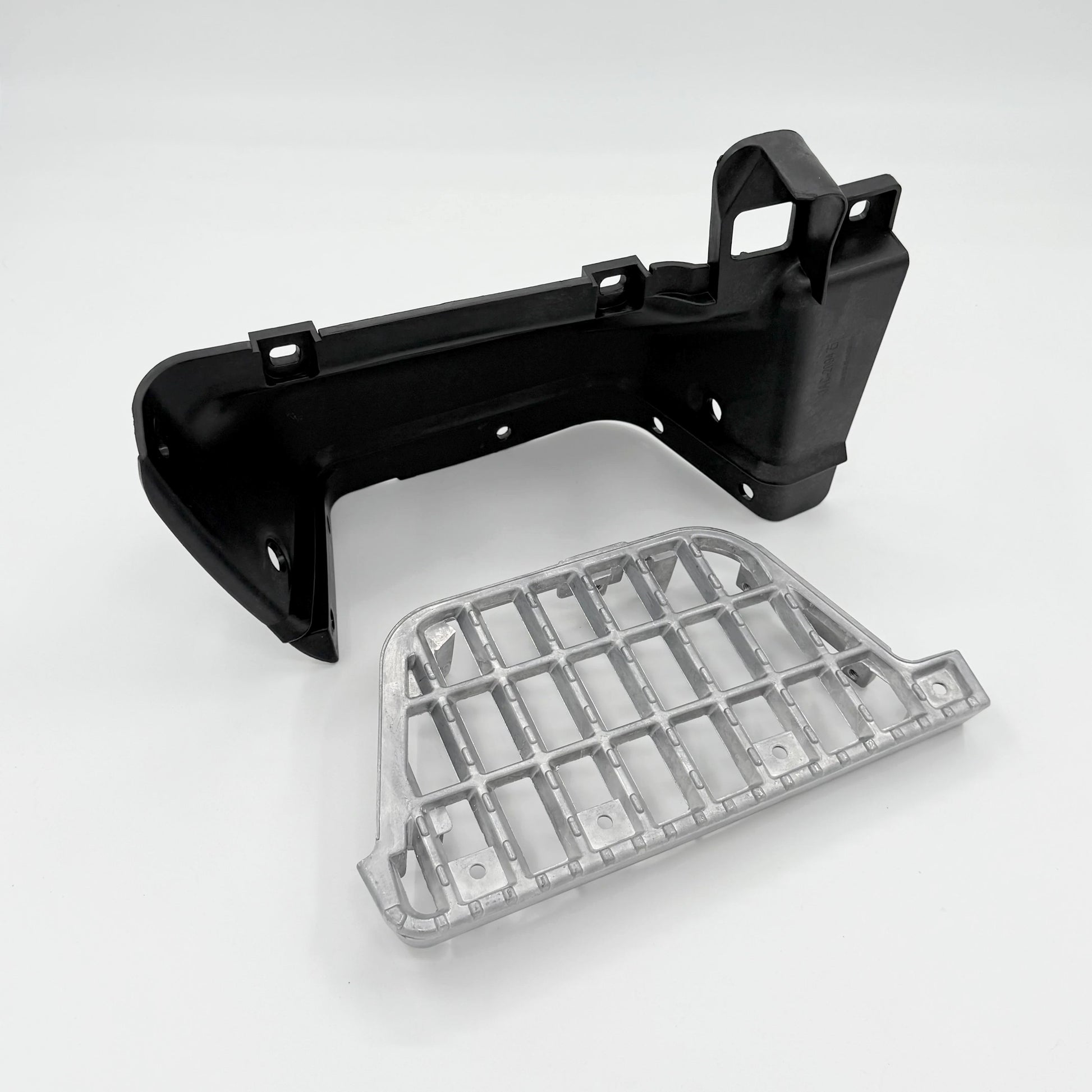 Step Plate + Support Set Right Passenger Side For ISUZU NRR NPR NQR NPR - HD 96 - 04 - GoTrucky