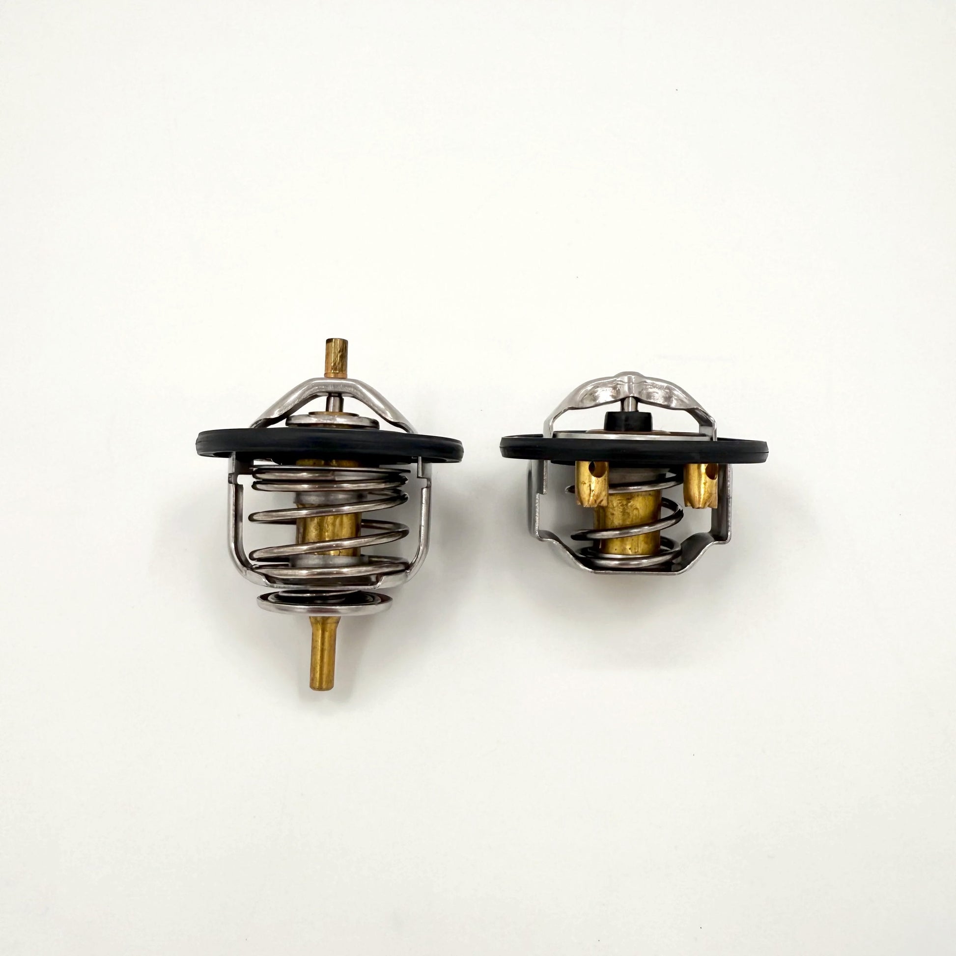 Thermostat 85℃ and 82℃ + Housing for ISUZU NRR NPR NPR - HD NQR 4HE1 4.8L 98 - 04 - GoTrucky