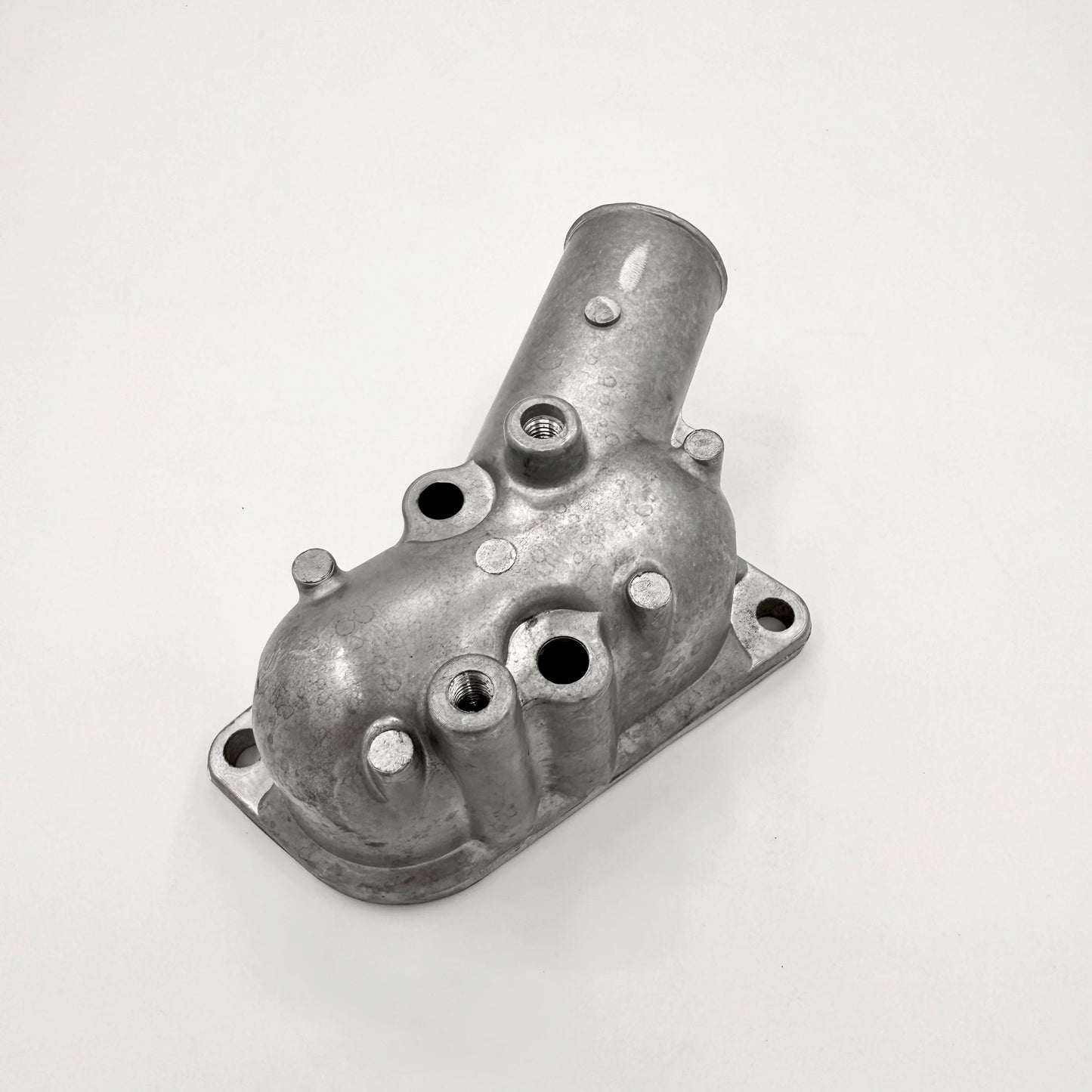 Thermostat 85℃ and 82℃ + Housing for ISUZU NRR NPR NPR - HD NQR 4HE1 4.8L 98 - 04 - GoTrucky
